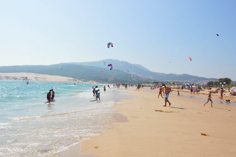 Playa de Valdevaqueros, una de las mejores playas del mundo